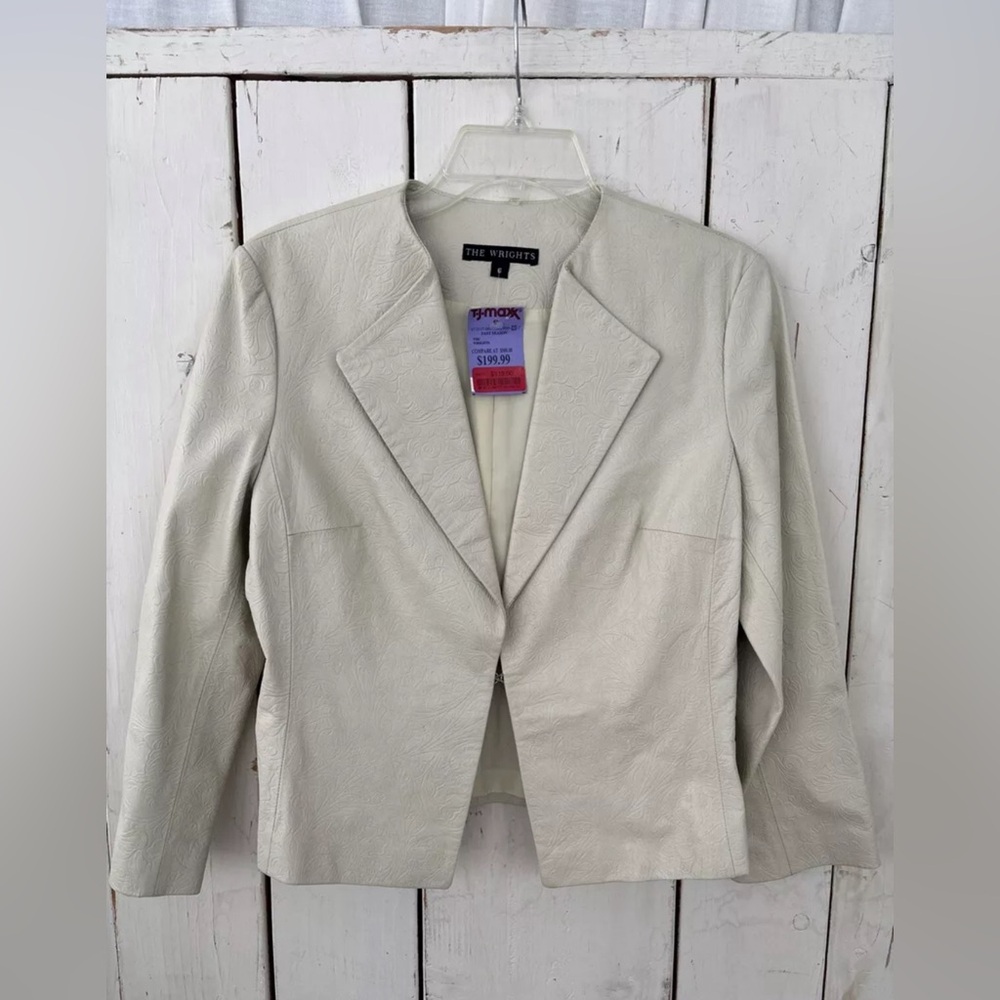 The Wrights Leather Jacket Size 6 NWT Floral Pattern Blazer Coat Light Beige